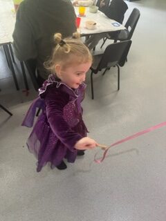 Pic4HappyFeetNov2025